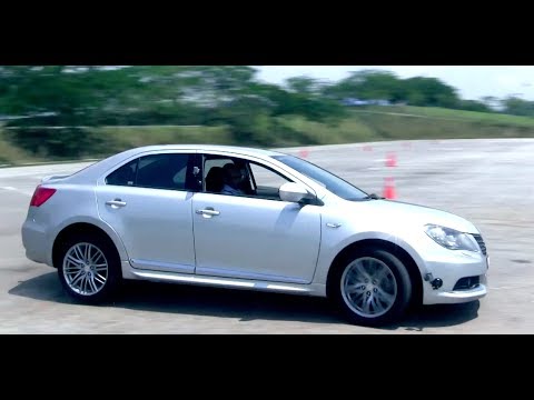 Suzuki Kizashi &quot;Executive Sports Sedan&quot; - Roda Pusing Suzuki