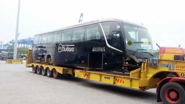 INTIP : Dua unit bas 15 meter yang pertama di Malaysia 